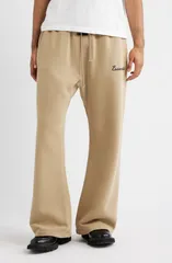 フィアオブゴッド メンズ ボトムス カジュアルパンツ フレア スウェットパンツ ロゴ Fear of God Essentials Classic Fitraining Logo Flare Legのサムネイル