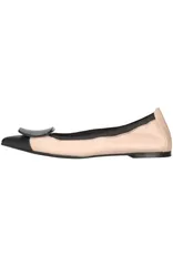 プリティ・バレリーナ レディース シューズ パンプス Pretty Ballerinas Pointed Toe Brooch Ballet Flat Beige ベージュのサムネイル