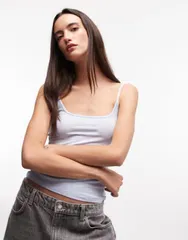 モンキ レディース トップス Tシャツ Monki scoop neck and back tank top in light Blue ブルーのサムネイル