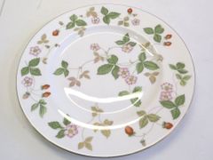 ウェッジウッド ワイルドストロベリー 大皿 27cm - メルカリ
