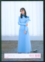 櫻坂46 Lonesome rabbit / What’s “KAZOKU”? 中川智尋 「Lonesome rabbit」MV衣装(ランウェイ) ヒキ