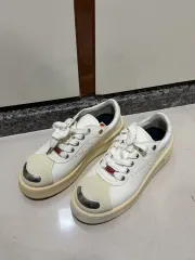 KENZO ケンゾー レディース スニーカー (240)のサムネイル