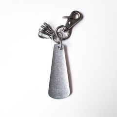 Our Legacy SHOEHORN KEYRING MATTE ALUMINIUM - メルカリ
