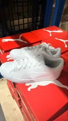 PUMA [プーマ] スニーカー コートポイント VULC V2 ユニセックスのサムネイル