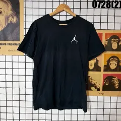 ナイキ エア ジョーダン 半袖Tシャツ ブラック XL 0728のサムネイル