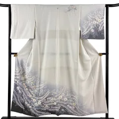 【美品】 訪問着 身丈152cm 裄丈63.5cm S 袷 落款 辻が花柄 ぼかし クリーム 正絹 名品 一つ紋 【中古】のサムネイル