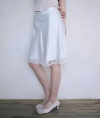 レイズミヤ クレア レース ミディ スカート WHITEのサムネイル