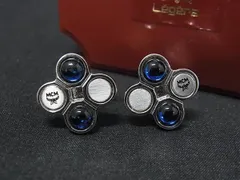 ■美品■ MCM エムシーエム カフリンクス カフスボタン アクセサリー ビジネス 紳士 メンズ シルバー系×ブルー系 DM2403のサムネイル