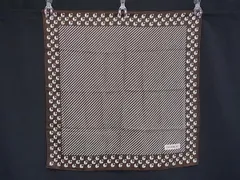 ■美品■ GIVENCHY ジバンシィ シルク100% 大判 総柄 スカーフ ストール ショール レディース ブラウン系×アイボリー系 DL7095のサムネイル