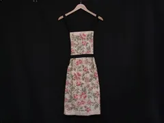 ■新品■未使用■ GIVENCHY ジバンシィ コットン100％ フラワー 花柄 エプロン キッチン用品 レディース ベージュ系×ピンク系 DL6393のサムネイル