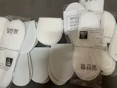 新品 使い捨てスリッパ 13足のサムネイル