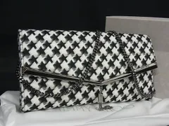 ■新品同様■ JIMMY CHOO ジミーチュウ エリシュ フェルト チェーン 2WAY クラッチ ショルダーバッグ ウォレット ホワイト系 FN1664のサムネイル