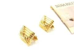 ■極美品■ NINA RICCI ニナリッチ クリップ式 イヤリング アクセサリー レディース ゴールド系 DE6742のサムネイル