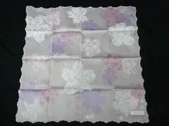 ■新品■未使用■ NINA RICCI ニナリッチ コットン100％ SAKURA 桜柄 ハンカチーフ ポケットチーフ ライトピンク系 DE7256のサムネイル