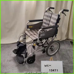 (WC-13471) MiKi miki ミキ SKT-2 コンパクト 介助式/車椅子/車イス/車いす 洗浄/消毒済 介護用品【中古】のサムネイル