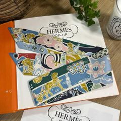 HERMESエルメス ツイリー カヴァリエアンフォルム 2024AW ホース 馬