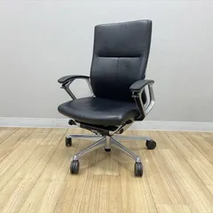 エグゼクティブチェア ハイバック デューク 役員用チェア 高級チェア オカムラ ブラックのサムネイル