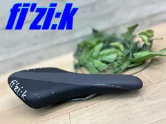 ☆ テルスポ イチ推し!! 良品!! fi'zi:k ARIONE R3 k:ium 203g Regular 126×300mm フィジーク アリオネ キウム ロードバイク スポーツバイク用サドル M-1830のサムネイル