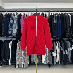 (百貨店購入)(XS) Louis Vuitton ルイヴィトン レタリング フリース カーディガン レッドのサムネイル
