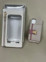 新品！LANVIN en Bleu iPhone2021 (6.1 inch 2レンズ)用ハードケース スモークピンクのサムネイル
