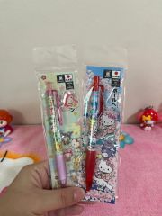 新品未使用 北海道限定 ハローキティ 幸福駅 ぷっくりシール2枚 ペン3