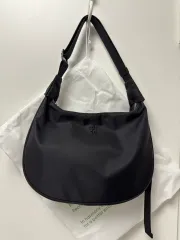 スリーマインズ ナイロン HOBO BAG ブラック+ダストバッグのサムネイル