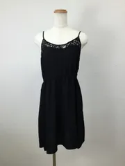 H&M キャミワンピース 黒 レース ミニ丈 EUR40のサムネイル