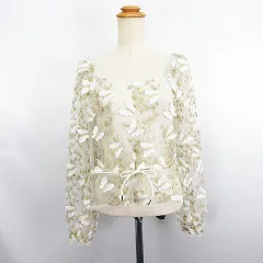 ワンアフター アナザー ナイスクラップ one after another NICE CLAUP ブラウス シャツ 長袖 プルオーバー チュール シアー 刺繍 蝶 バタフライ 金糸 F ホワイト ※EKMのサムネイル
