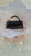 未使用新品 JACQUEMUS ジャックムス ル チキート ロング ブークレ バッグのサムネイル