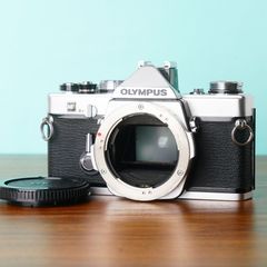 ★各部モルト張替え済・美品★ オリンパス OM-1 ボディ #22607 ☆各部モルト張替え済・美品☆ オリンパス OM-1 ボディ #22607 - メルカリ