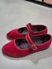 Flabelus フラベルス レッド ツアーベルベット MARY JANE フラットシューズ 225 eu35のサムネイル