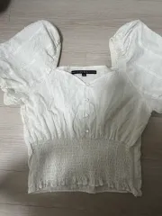 GUESS ラウ(LAWOO) 半袖 ブラウス 白のサムネイル