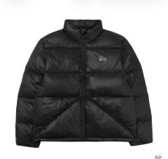 Stüssy ダウンジャケット ブラック 600フィル - メルカリ