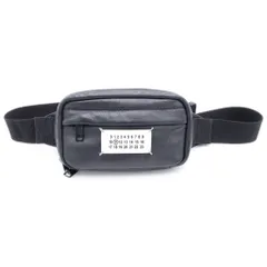 Maison Margiela (メゾンマルジェラ) ロゴ ウエストバッグ ボディバッグ ショルダーバッグ ブラック レザー S55WB0014 ゴールド金具のサムネイル