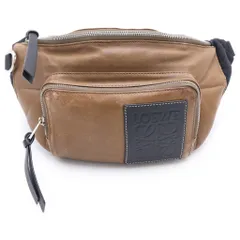 LOEWE (ロエベ) PUFFY BUMBAG アナグラム パフィー バム レザー ボディバッグ ブラウンのサムネイル
