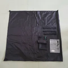 【極美品】アウトドア タープ セット (グランドシート ・ペグ・ロープ一式) キャンプ 日よけ・雨よけ  防水  ブラックのサムネイル