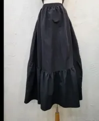バンディング ロング丈スカート COMME des GARCONS ラッキーシュエトゥのサムネイル