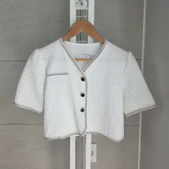 アイボリー クロップド カーディガンのサムネイル