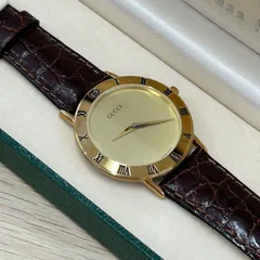 GUCCI グッチ 3000.2.M ゴールド文字盤 レザーベルトのサムネイル