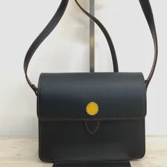 美品 marie claire/マリクレール ショルダーバッグ ブラック ゴールド金具 ロゴ レディース 鞄/肩掛けバッグ[OB04392]のサムネイル