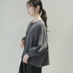utilite (ユティリテ) | サテン二重 ドルマンシャツジャケット (グレー) | レディース ノーカラージャケット シャツジャケット ライトジャケット ドルマンスリーブ サテン 二重織 羽織り 長袖 グレー ゆったり きれいめ ナチュラル 日本製 春
