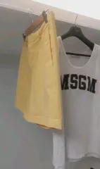 MSGM VIVID 黄色 ハーフパンツのサムネイル