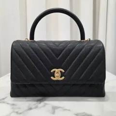 中古ブランド acheter 샤넬 キャビア 九井一 ハンドル large ラージ グミ ぐみ ゴールド 26番台のサムネイル