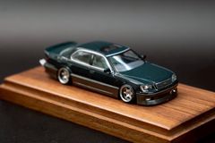 Y51シーマ タイトリップスポイラーキットVS 本物 ジャンクション