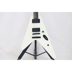 MavisフライングV ホワイト 美品 - メルカリ