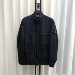 百貨店購入 / XL STONE ISLAND ストーンアイランド マイクロラップス ナイロン ジャケットのサムネイル