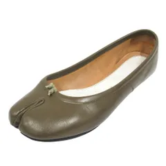 良品 Maison Margiela メゾンマルジェラ 19AW 足袋 タビ レザー フラット シューズ パンプス 靴 サイズ37 24cm カーキ レディース 古着 中古 USEDのサムネイル