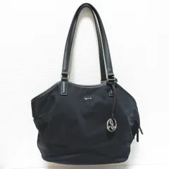 美品 agnes b. アニエスベー ナイロン トートバッグ チャーム付き ブラック レディース 古着 中古 USEDのサムネイル