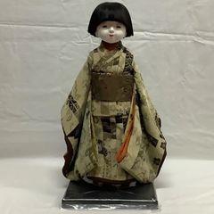 市松人形 久楽朋 サイズ34 縮緬 刺繍 松竹梅MT-5 75 K - メルカリ