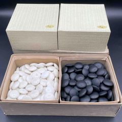 囲碁 碁石 本蛤碁石 那智黒碁石 箱付 V A516 - メルカリ